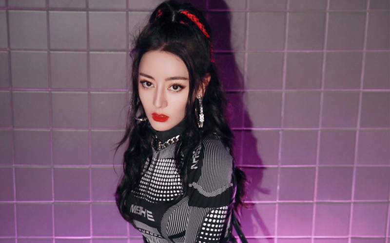 迪丽热巴